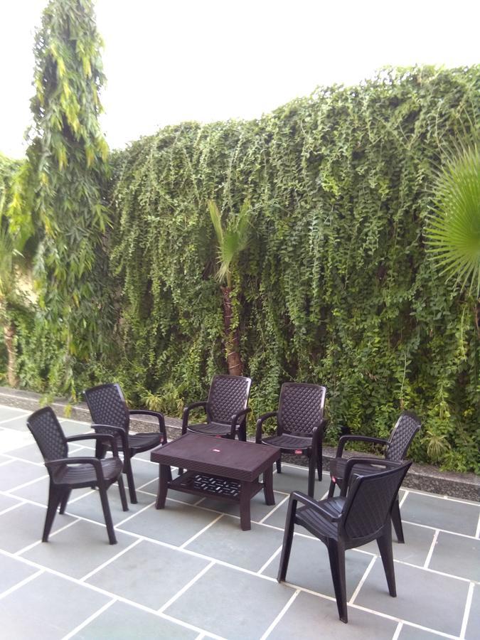 Hotel Primrose Regency Sonipat Exterior foto